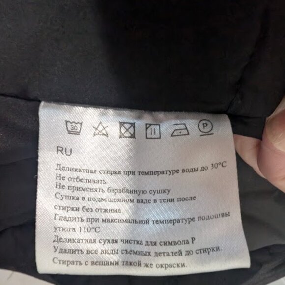 Tongcoi Women's Winter Water Resistant Warm Puffer Coat with Hood - Picture 10 of 13